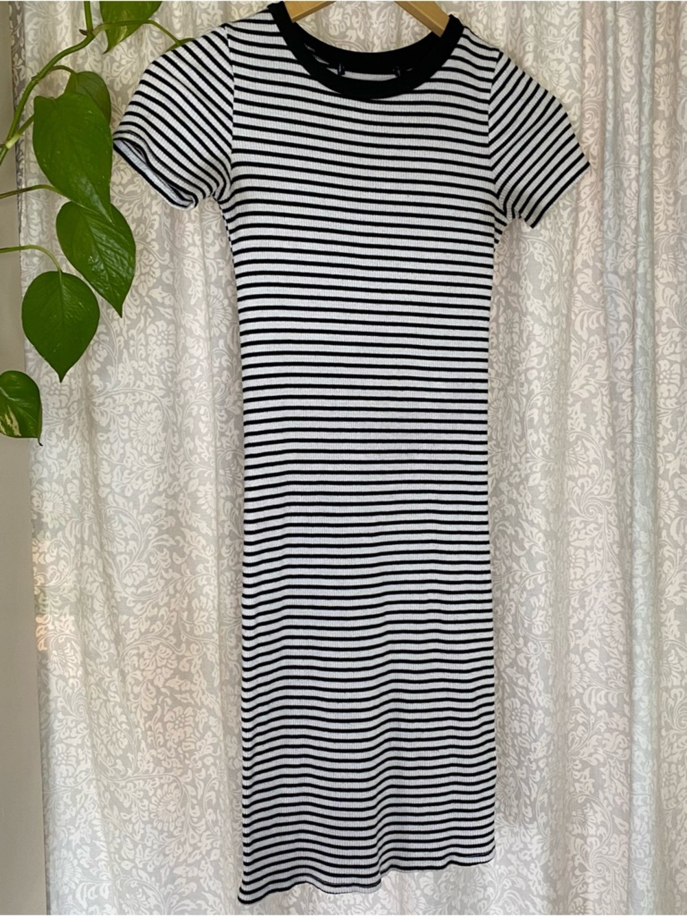 Black & White Striped Short-Sleeve Knit Dress